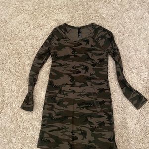 Bobi - Long sleeve cotton camo